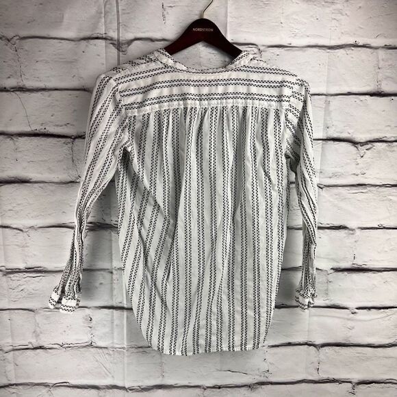 LOFT Textured Stripe Blouse White Black Cotton V-Neck Long Sleeve Size Small - Picture 3 of 9